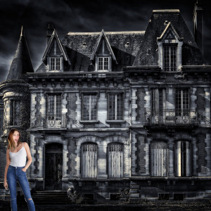 Leanne and the creepy old home: Halloween Special